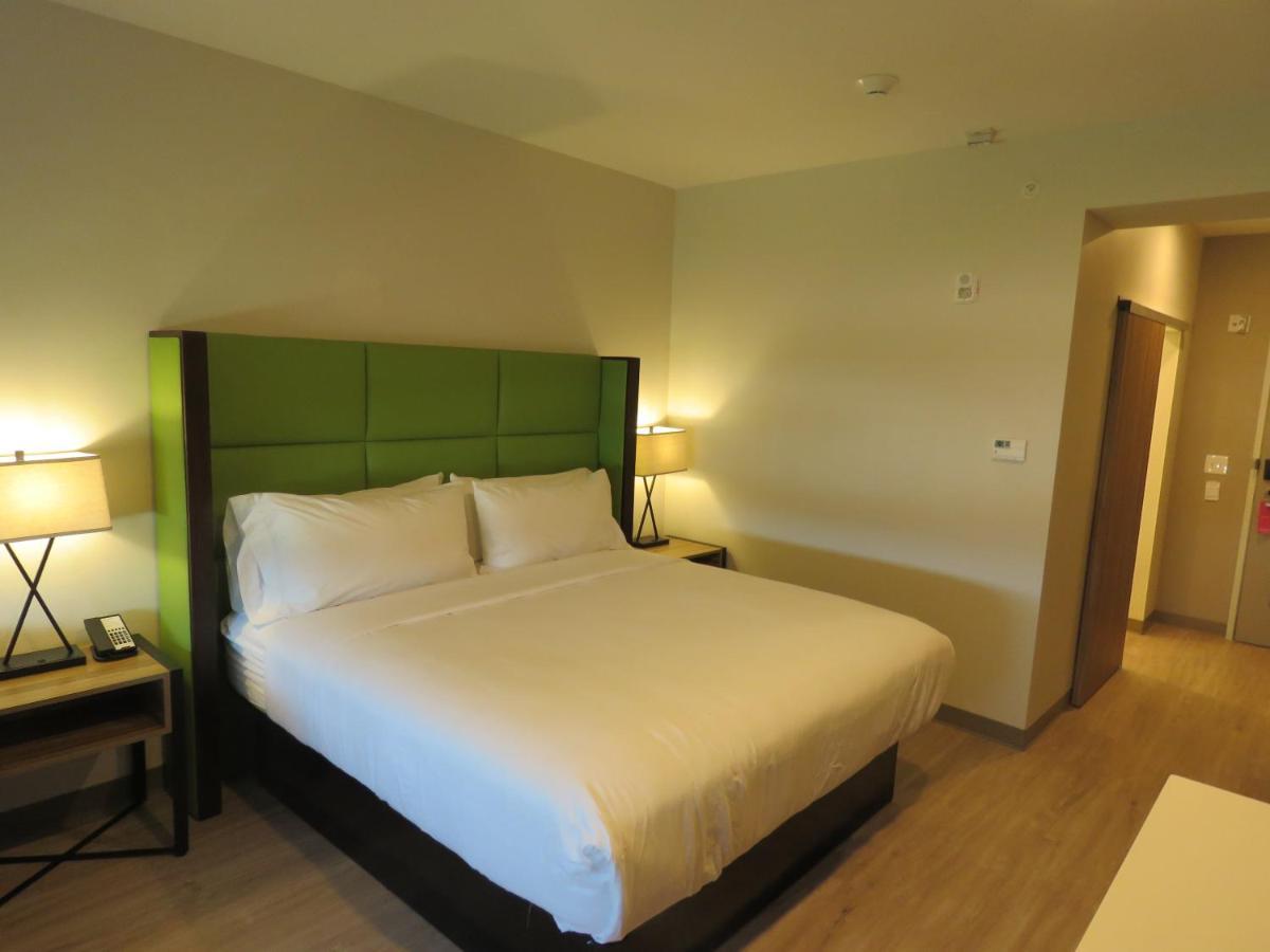 Wyndham Garden College Station Hotell Exteriör bild